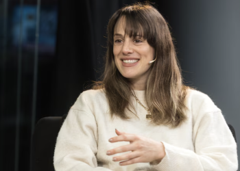 Mica Lapegüe: “Cuando no podés dormir la cabeza se te dispara, empezás a pensar todo más oscuro”